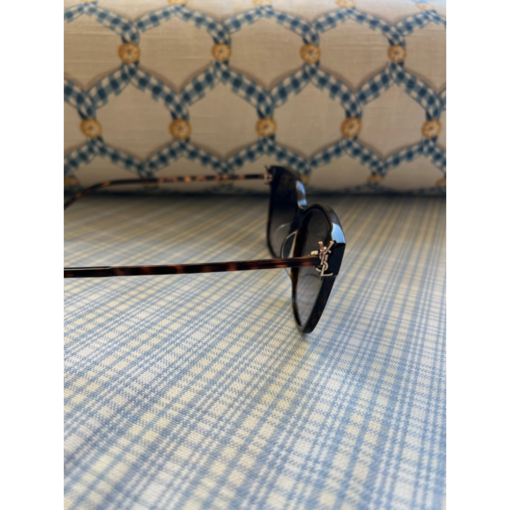 New Saint Laurent Brown Tortoiseshell Sunglasses - Picture 4 of 11